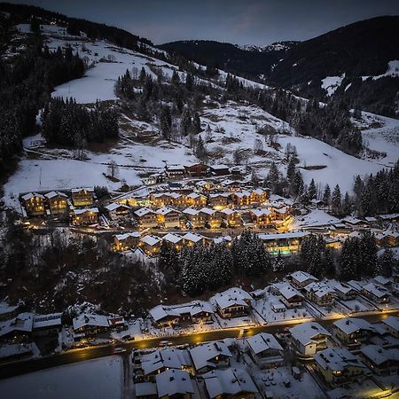 Alpenparks Apartment & Ferienresort Rehrenberg Viehhofen Ngoại thất bức ảnh