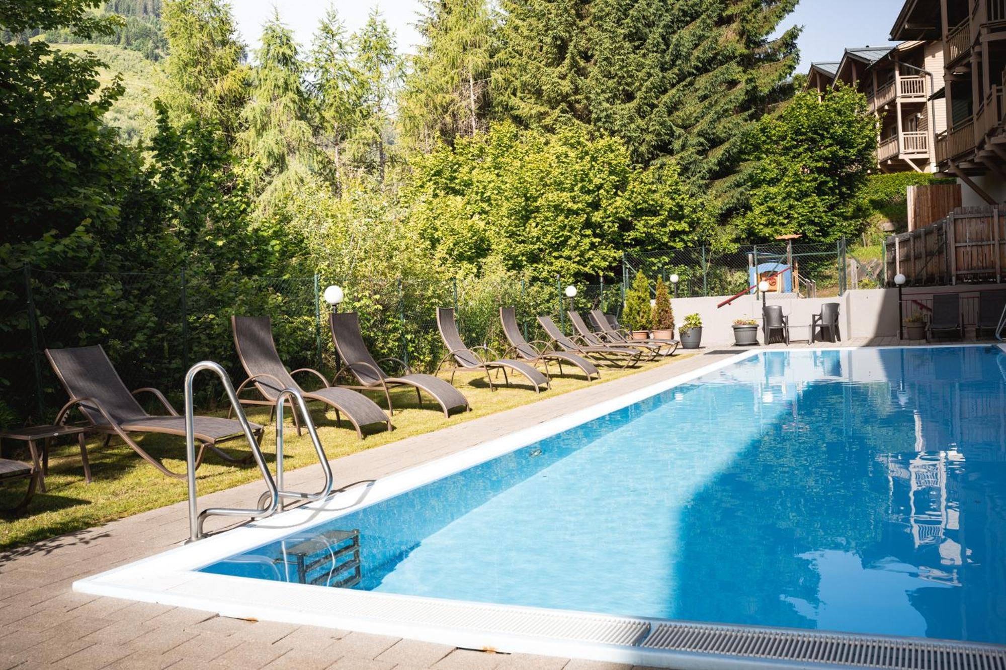 Alpenparks Apartment & Ferienresort Rehrenberg Viehhofen Ngoại thất bức ảnh